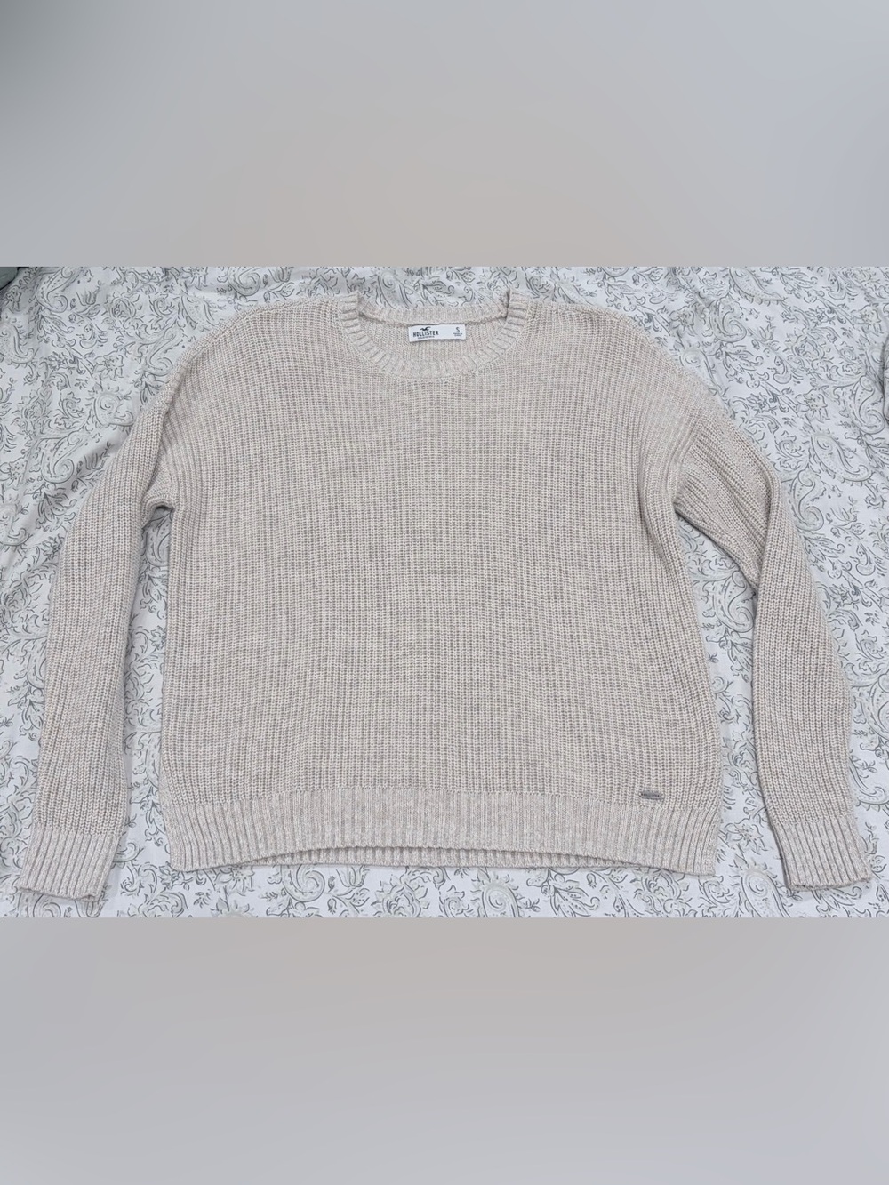 Hollister Women's Crewneck Sweater - Light Beige